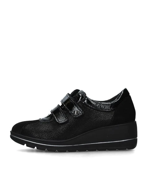 SNEAKERS PLATFORM CON STRAPPI EFFETTO VERNICE DONNA NERO