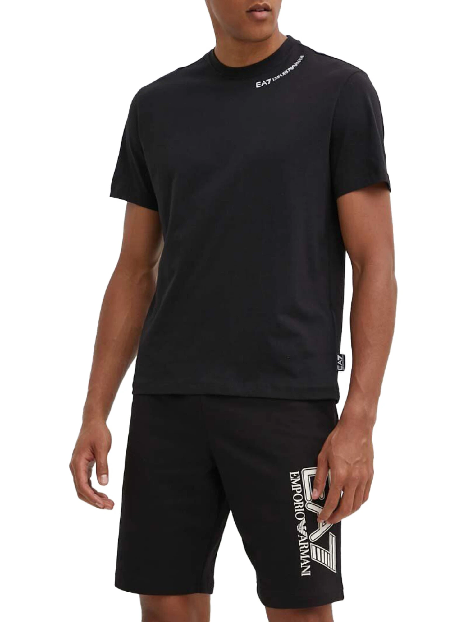 T-SHIRT MANICA CORTA CON COLLO LOGATO UOMO NERO