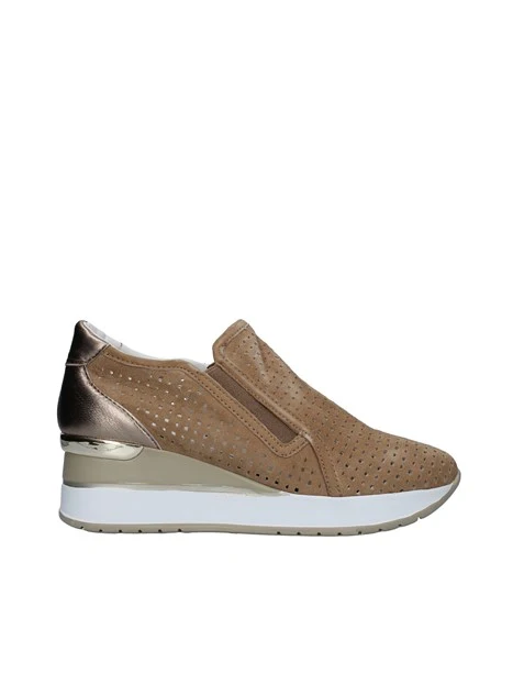 SNEAKERS SLIP ON TRAFORATA CON ZEPPA DONNA BEIGE