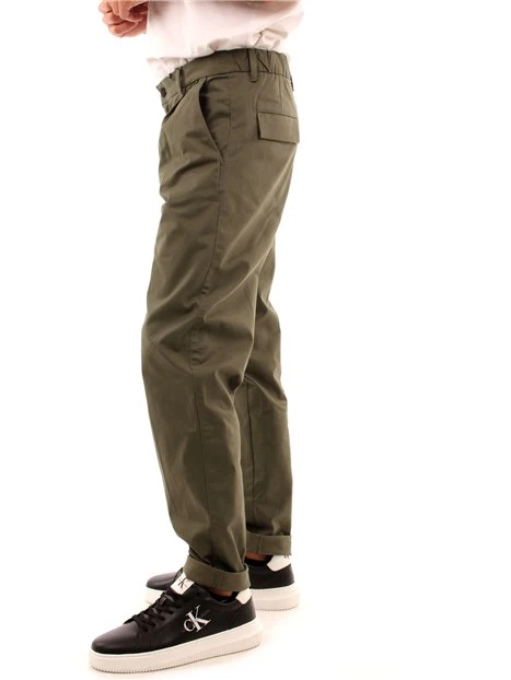 PANTALONI CHINO TAPARED UOMO VERDE