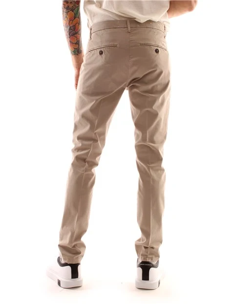 PANTALONI CHINO IN COTONE UOMO MARRONE