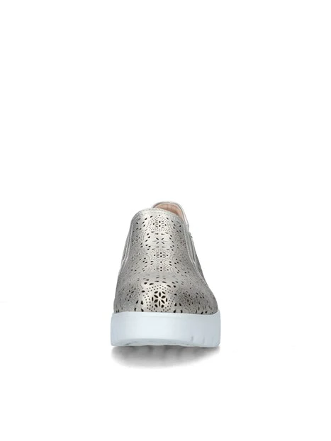 SNEAKERS SLIP ON CON ZEPPA TRAMA TRAFORATA DONNA PLATINO