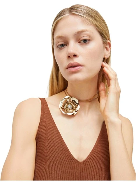 COLLANA CON ROSA PENDENTE DONNA ORO