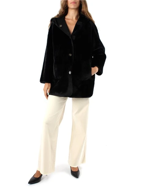 CAPPOTTO CORTO REVERSIBILE CON CAPPUCCIO IN ECOMONTONE E CAMOSCIO DONNA NERO