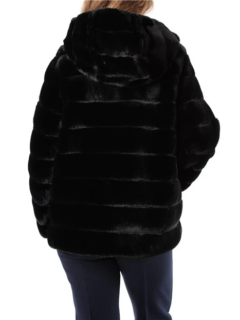 CAPPOTTO CORTO IN ECOPELLICCIA CON CAPPUCCIO DONNA NERO