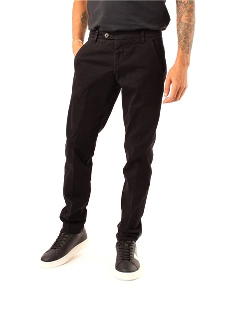 PANTALONI CHINO ADERENTI UOMO NERO