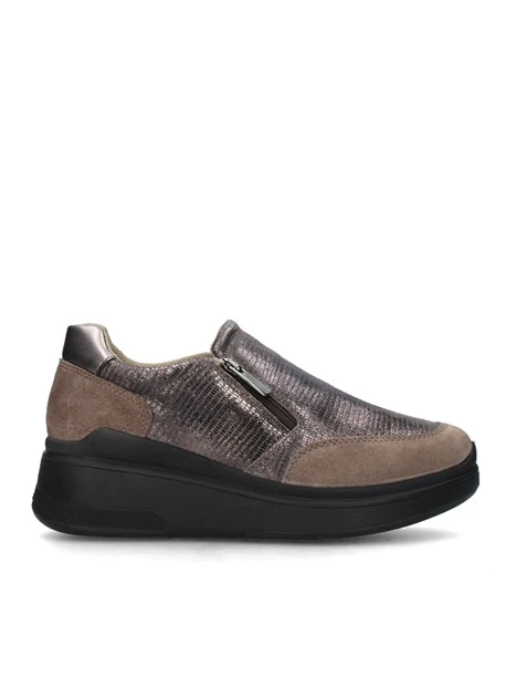 SNEAKERS SLIP ON CON ZEPPA IN PELLE SCAMOSCIATA DONNA BEIGE