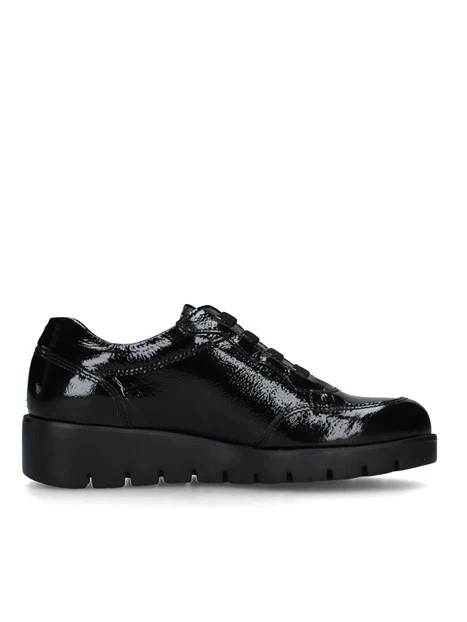 SNEAKERS PLATFORM EFFETTO VERNICE DONNA NERO