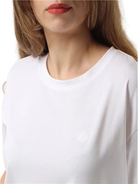 T-SHIRT MANICA CORTA CON ROSA RICAMATA SUL PETTO DONNA BIANCO