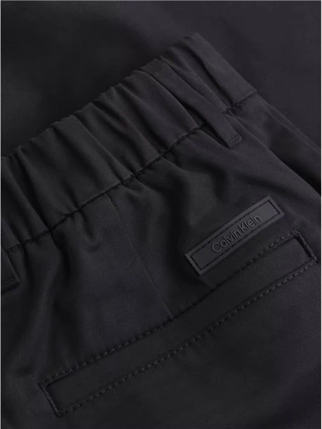 PANTALONI CHINO SATEEN UOMO NERO