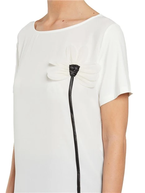 T-SHIRT MANICA CORTA CON FIORE DONNA BIANCO